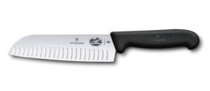VICTORINOX - COLTELLO DA CUCINA SANTOKU ALVEOLATO CON LAMA DA 17 CM IN BLISTER