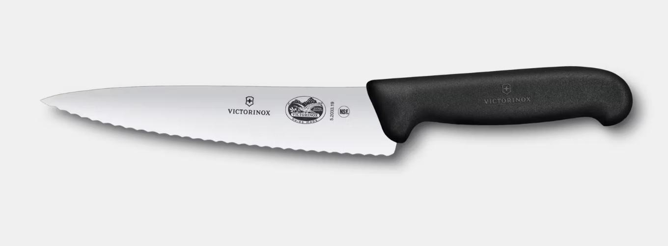 VICTORINOX - TRINCIANTE SEGHETTATO CON LAMA DA 19 CM
