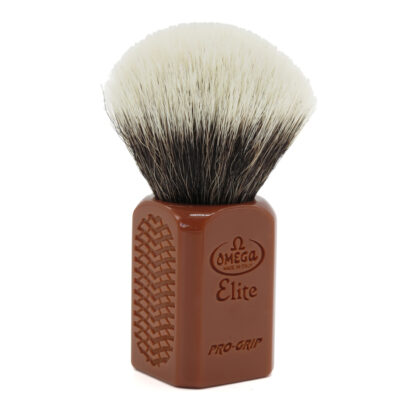 OMEGA - PENNELLO DA BARBA IN FIBRA SINTETICA ELITE MEDIUM CON MANICO PRO GRIP MARRONE